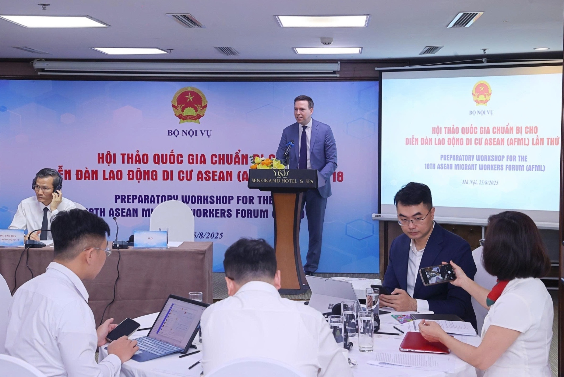 Nửa triệu lao động Việt xa quê, gửi về 4 tỷ USD mỗi năm